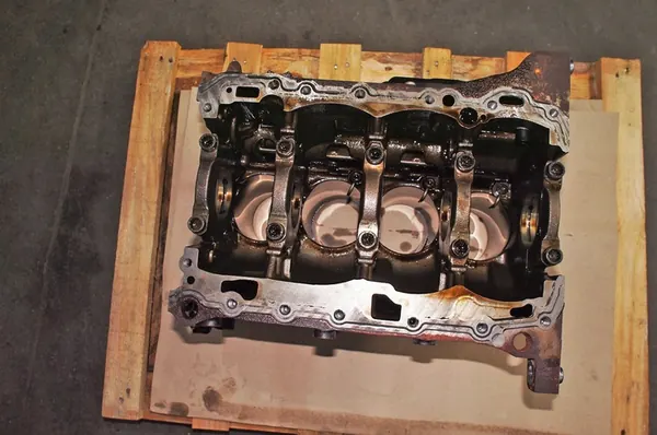 Motorblock Audi Q3 I 8U 2.0TFSI CCTA 06H103021L image 3