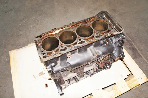 Motorblock Audi Q3 I 8U 2.0TFSI CCTA 06H103021L image 9