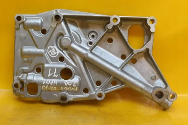Mazda Oljepumpsfäste OEM 10406 S5209 image 3