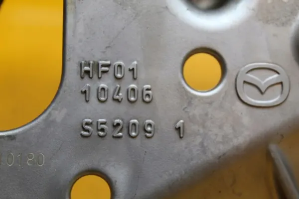 Mazda Oljepumpsfäste OEM 10406 S5209 image 7
