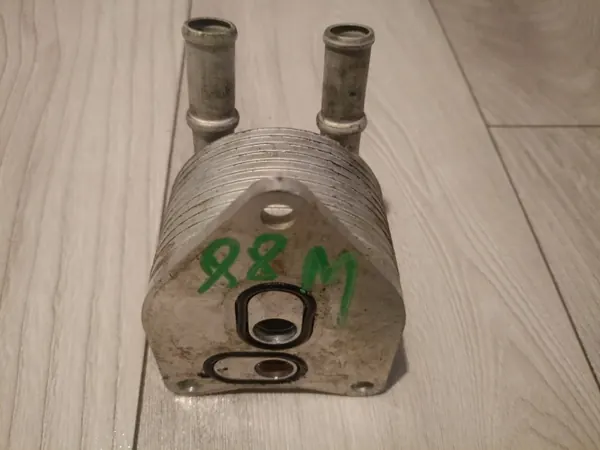 Arrefecedor óleo caixa OEM 11223344 Peugeot 3008 II image 3