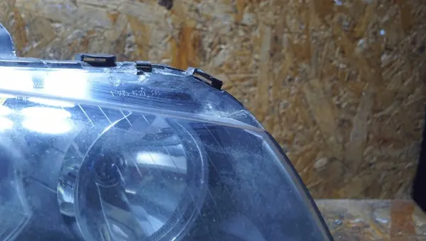 Faros delanteros derecho Audi A3 8P UK 8P0941004L image 10