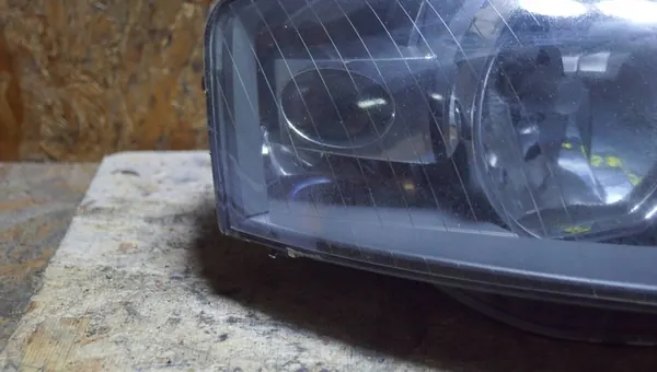 Faros delanteros derecho Audi A3 8P UK 8P0941004L image 7