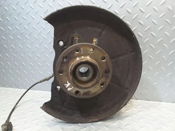 Etupyörän navan OEM 13262090 vasen puoli Opel Meriva B image 2