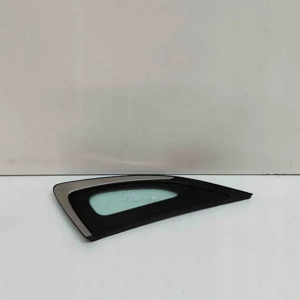 Mazda B-Serie linke Heckscheibe OEM 43R00014 image 3