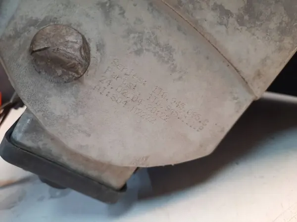 VW Touran I Vänster Bakljus 1T0945095C image 3