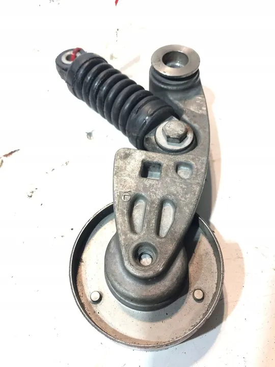 Vaihtovirtageneraattorin hihnapyörä Audi Q7 4L image 3