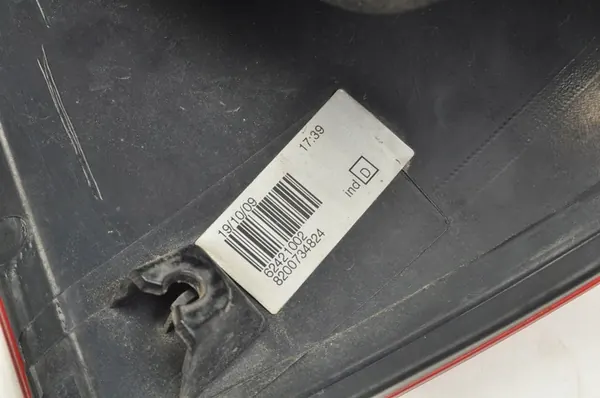 LÁMPARA TRASERA DERECHA DACIA SANDERO 8200734824 image 9