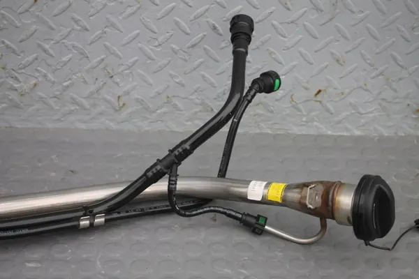 Kraftstoff-Einfüllstutzen OEM 11016369HSII für MG HS II image 3