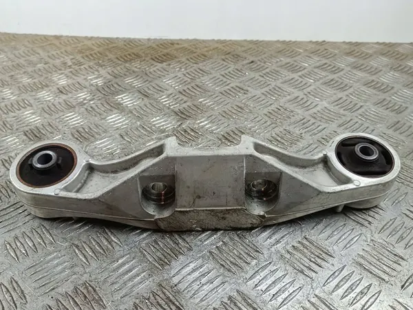 Support de différentiel arrière Subaru Forester SK image 1