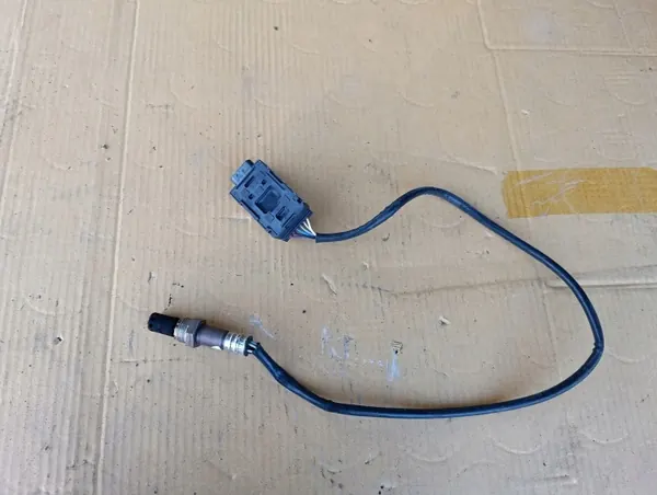 Sonde Lambda NOx OEM 05L907807AJ pour VW Passat B8 image 4