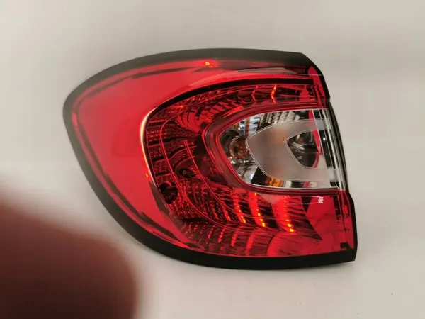 Lámpara Trasera Izquierda Renault Captur 265557367R image 3