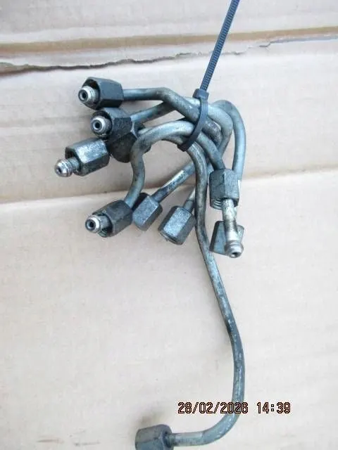 Toyota Yaris ruiskutusosat OEM 28022026 - Käytetty image 2