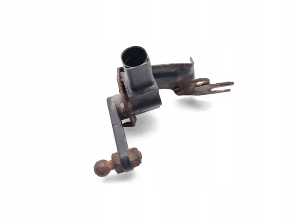 Sensor nível suspensão traseira Audi Q5 Diesel 2010 image 10