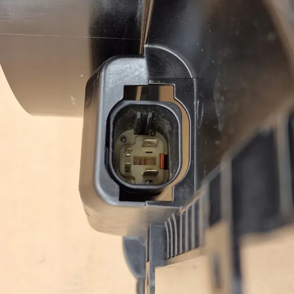 VENTILATOR MERCEDES SL CLA GLA GLK CLS W204 W212 W176 W218 W117 image 5