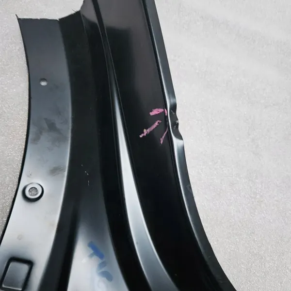 Soleira porta esquerda VW Tiguan II OEM 5NA809843A image 6