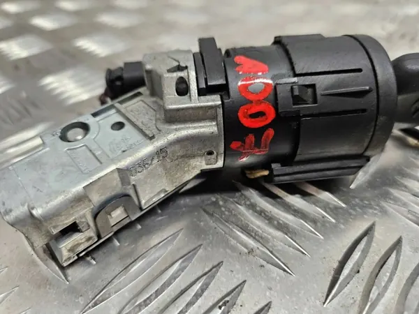 Peugeot 208 2015 Ontsteekschakelaar OEM 9663123380 image 4