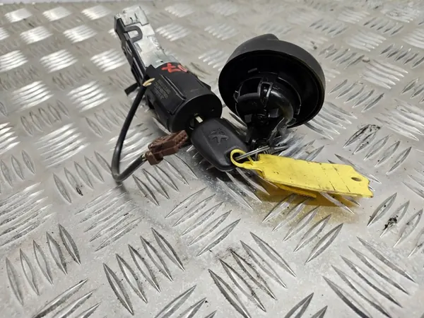 Peugeot 208 2015 Ontsteekschakelaar OEM 9663123380 image 8