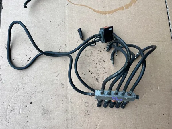 LPG Einspritzschiene OEM 67R-010185 für Volvo V50 2.4 image 2
