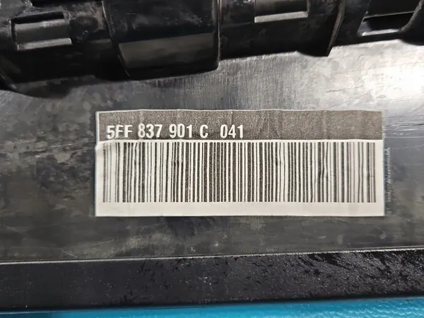 Türleiste Vorne Links OEM 5FF837901C Cupra Formentor image 7