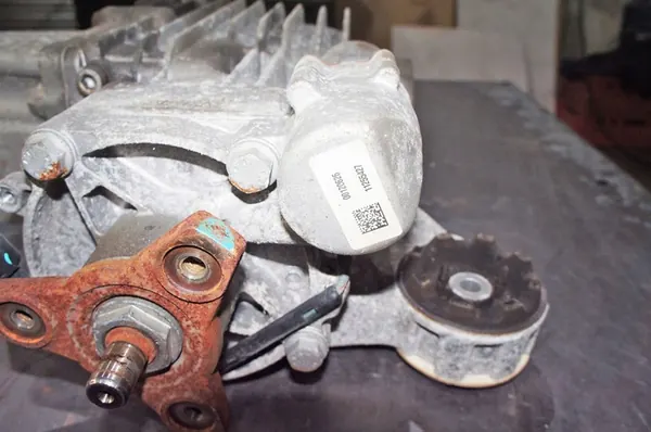 Audi Q3 I 8U 2.0TFSI Quattro Takadifferenti UP269 image 6