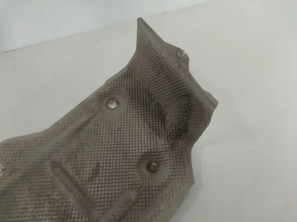 Avgasskydd BMW 3 E90 E91 OEM 7059357 image 6