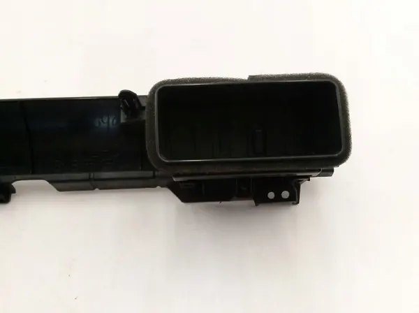 Mitsubishi Outlander III grillskydd OEM 8055A051 image 6