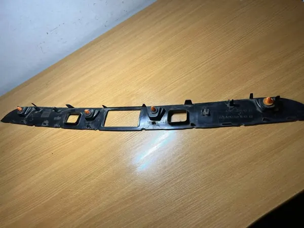 Feu de plaque D65 Land Rover pour Range Rover Evoque image 2