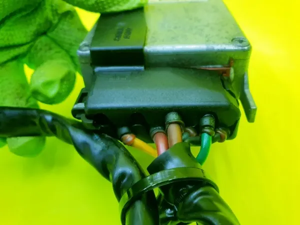 OEM 870683N Tuuletinmoduuli Audi A4 B6:lle image 5