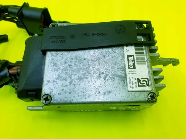 OEM 870683N Tuuletinmoduuli Audi A4 B6:lle image 6