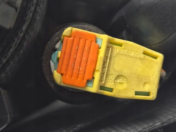 Cinturón de seguridad delantero derecho OEM KUGA MK2 M9ME 0474 image 5