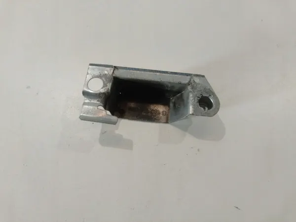 Audi A3 S3 8P 2005 Takakilvenvalo OEM 8E0827657D image 2