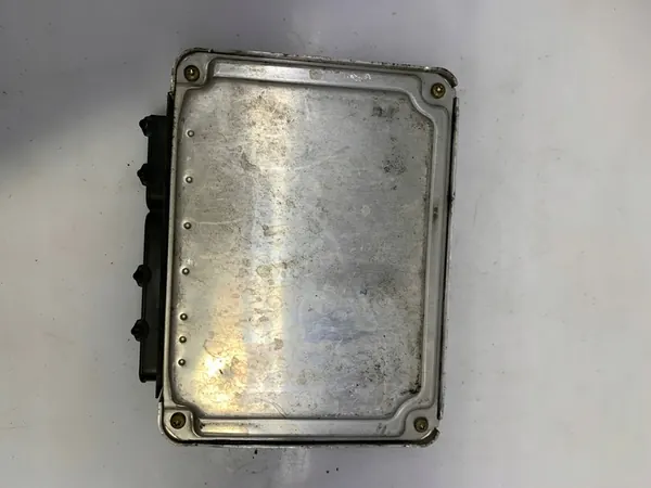 Contrôleur de moteur VAG 030906032DQ 0261207681 image 4