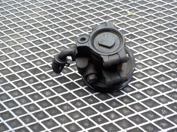 FORD TRANSIT VII 2.4 TDCI Servostyrningspump YC1E-3A733-AC image 5