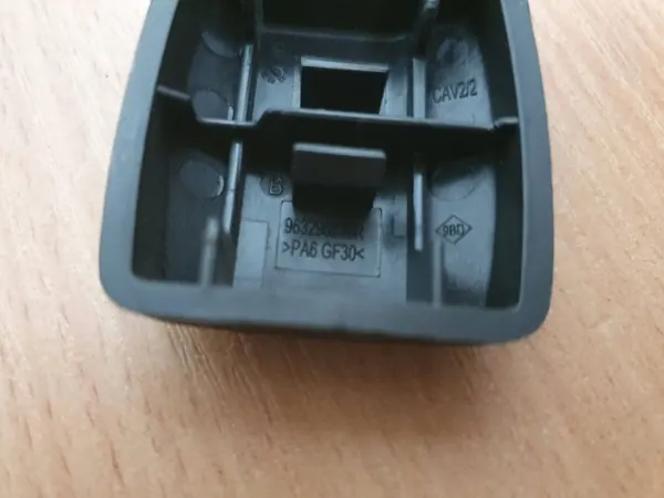 Regnsensor OEM 6PW01582600 för Renault 1.6L 2022 image 8