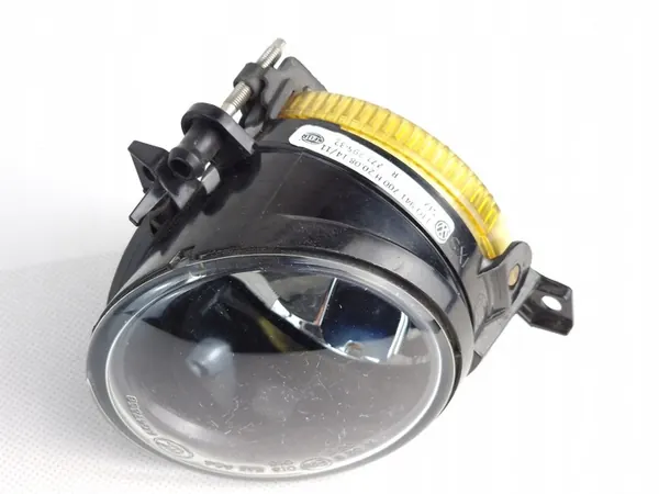 Farol de Neblina 1T0941700H CITIGO MII UP! TOURAN GOLF AMAROK Direito image 2