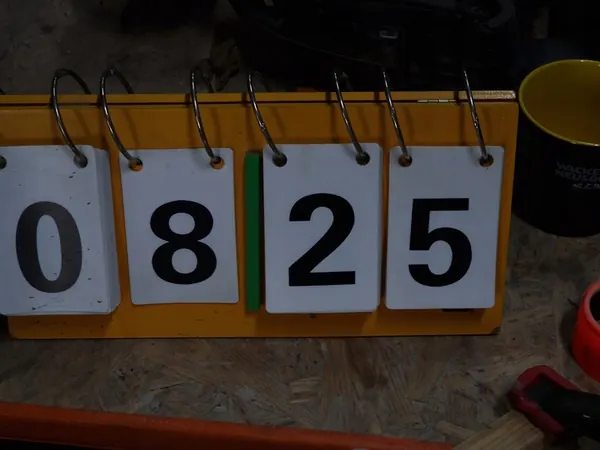 Farol de Neblina 1T0941700H CITIGO MII UP! TOURAN GOLF AMAROK Direito image 8