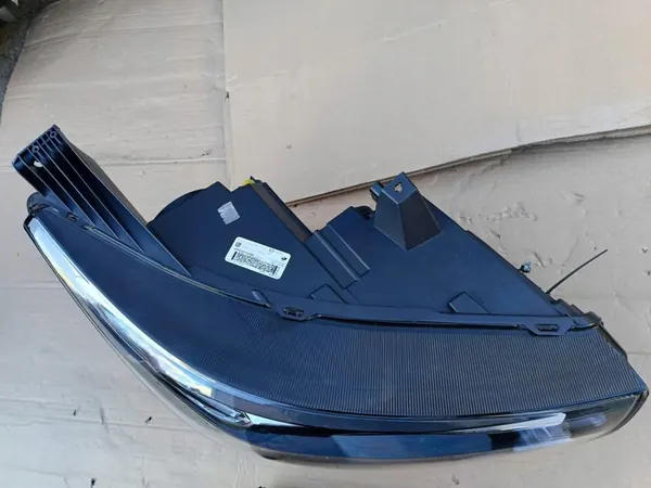 Lámpara LED derecha Opel Grandland X YP00015980 image 5