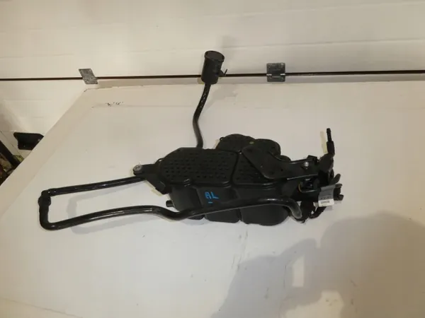 OEM 8K0201801 Aktivkohlefilter für Audi A6 C7 image 2