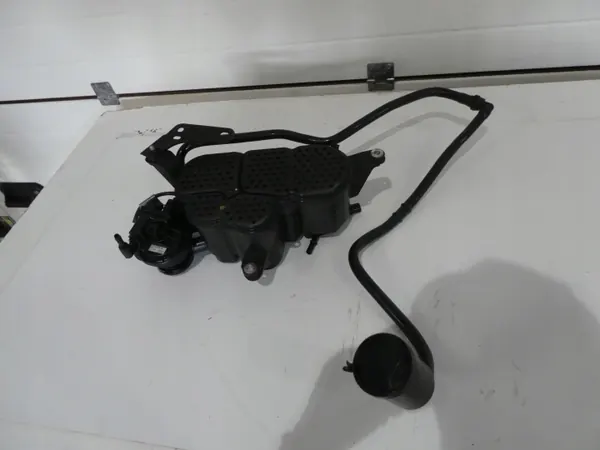 OEM 8K0201801 Aktivkohlefilter für Audi A6 C7 image 4