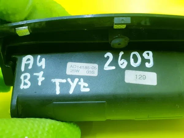 OEM 8E0857961M Achtertunnel asbak voor Audi A4 B6 B7 image 7