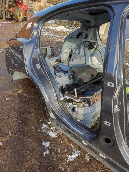 Garde-boue quart arrière gauche CWIARTKA Alfa Romeo 159 image 4