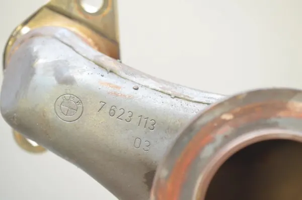 Pakoputken keräin OEM 11627623113 BMW i3 0.6L image 5