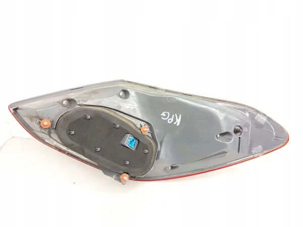 Mercedes-Benz C W205 Linker Achterlicht image 3