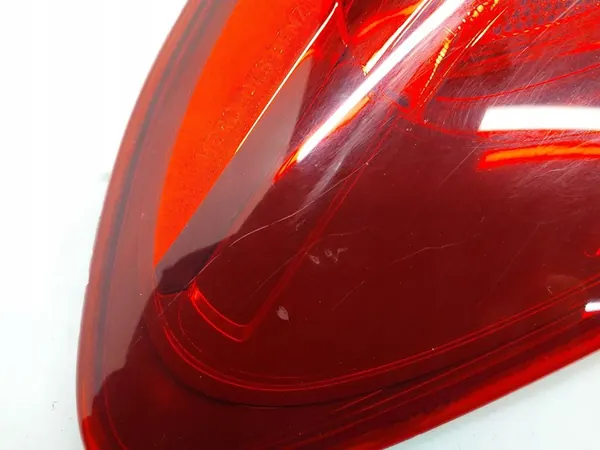 Mercedes-Benz C W205 Linker Achterlicht image 6