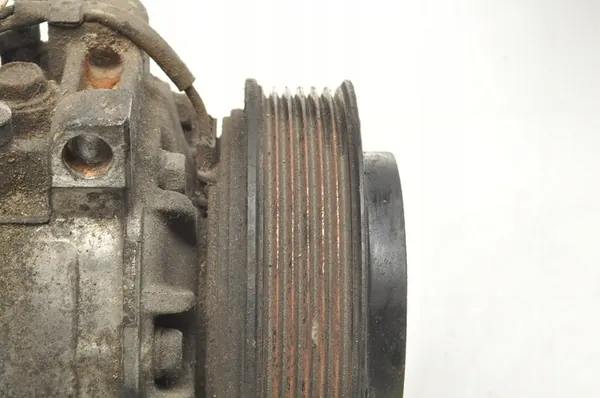 Compresseur A/C Land Rover Freelander 2.5 JPB500130 image 4