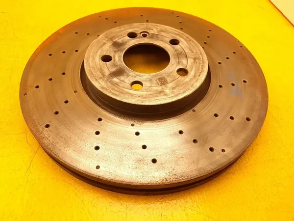 Oikea etujarrusatula Mercedes-Benz GLB x247 AMG A35 OEM image 9