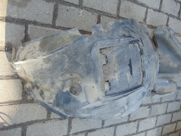 Passage de roue avant gauche BMW 3 F30 F31 OEM 7260699 image 10