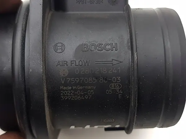 Luftmassenmesser Peugeot 3008 II 2022 0280218241 image 9