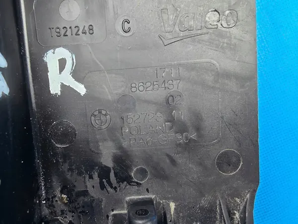 Höger kylarfäste BMW F20 F30 F32 F36 F34 OEM 8625437 image 4